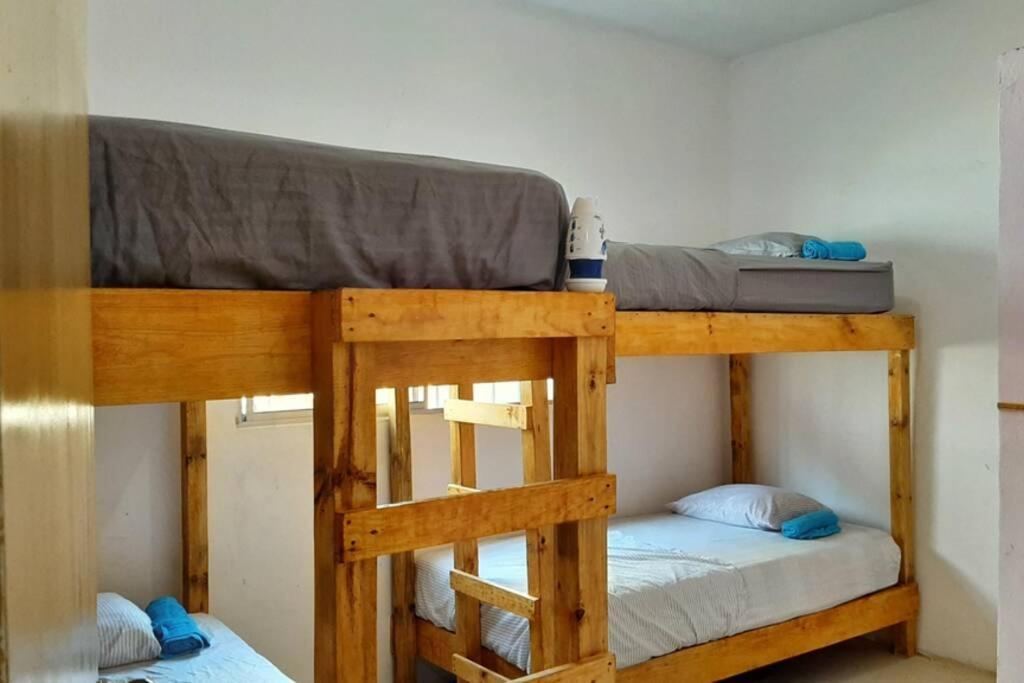 Hostal El Costeñito *